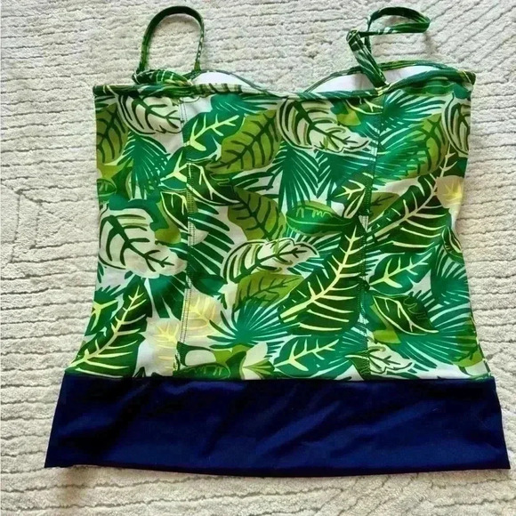 Parkerbarker by lime Ricki large swim top - Picture 3 of 5